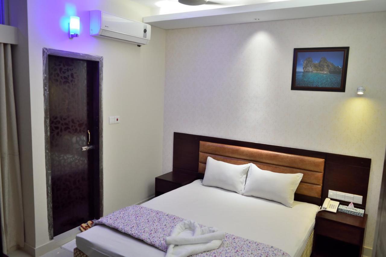 Ocean Palace Cox'Sbazar Cox's Bazar Exterior photo