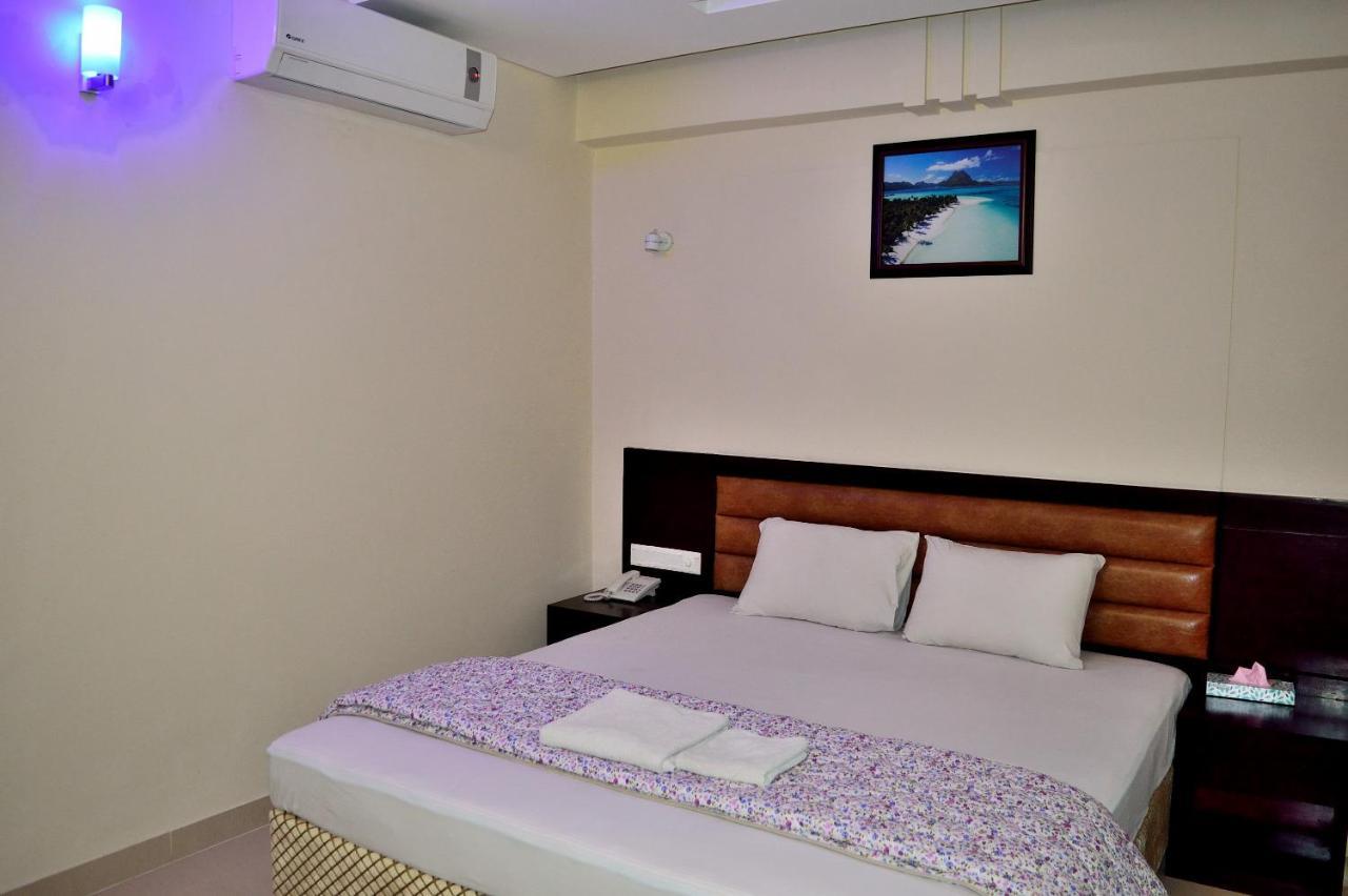 Ocean Palace Cox'Sbazar Cox's Bazar Exterior photo