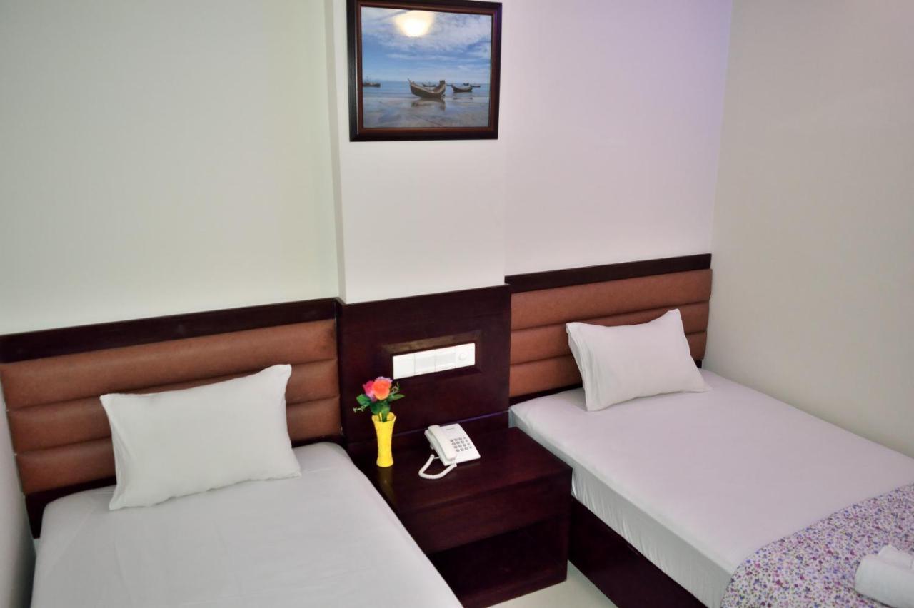 Ocean Palace Cox'Sbazar Cox's Bazar Exterior photo